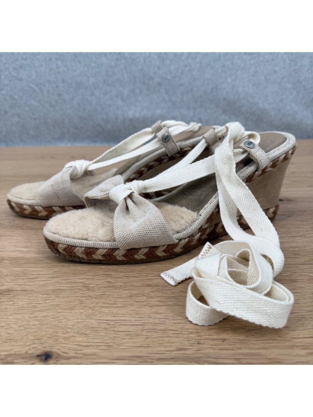 UGG Australia Amelie Wedge Espadrille Heel Sandals Size 10 Cream Tan Lace Up